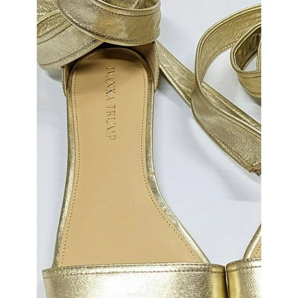 Ivanka Trump Women's Carthe Metallic Leather Ankle Tie Sandals Size 8 MSRP $120 - Picture 4 of 8